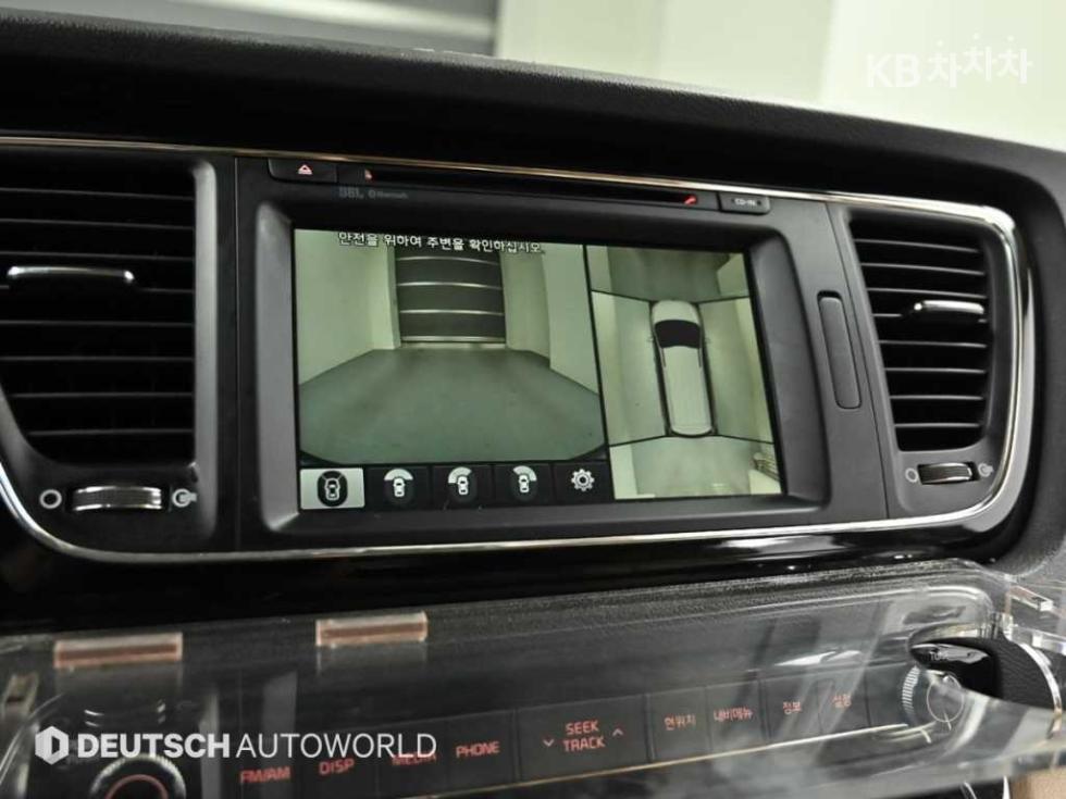 2018 - kia carnival