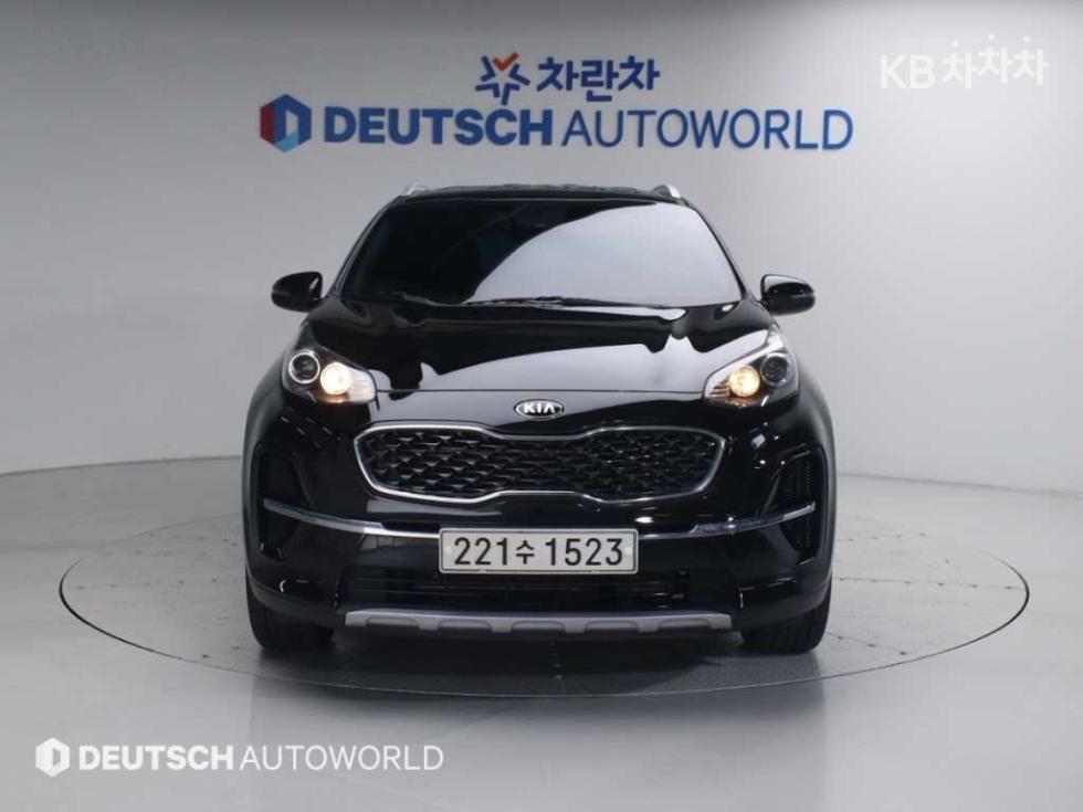 2022 - kia sportage