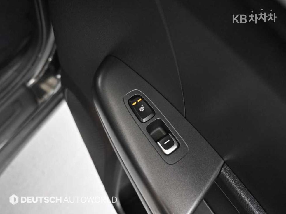 2022 - kia sportage