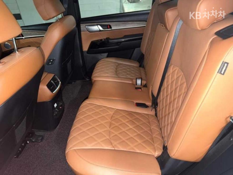 2023 Kia Used Car photo