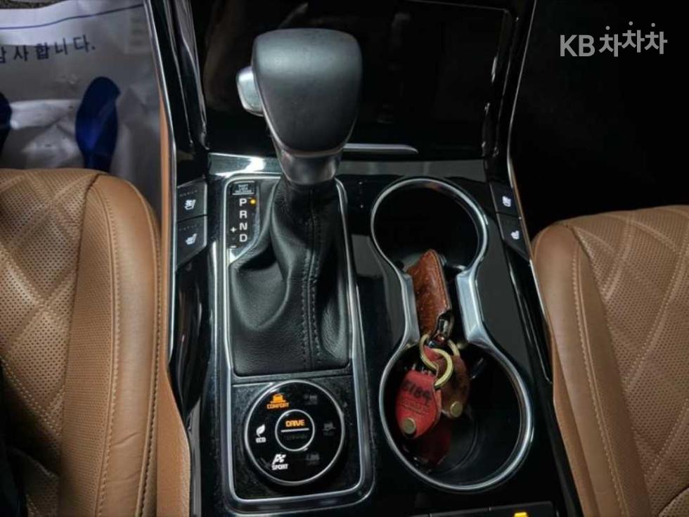 2023 - kia mohave