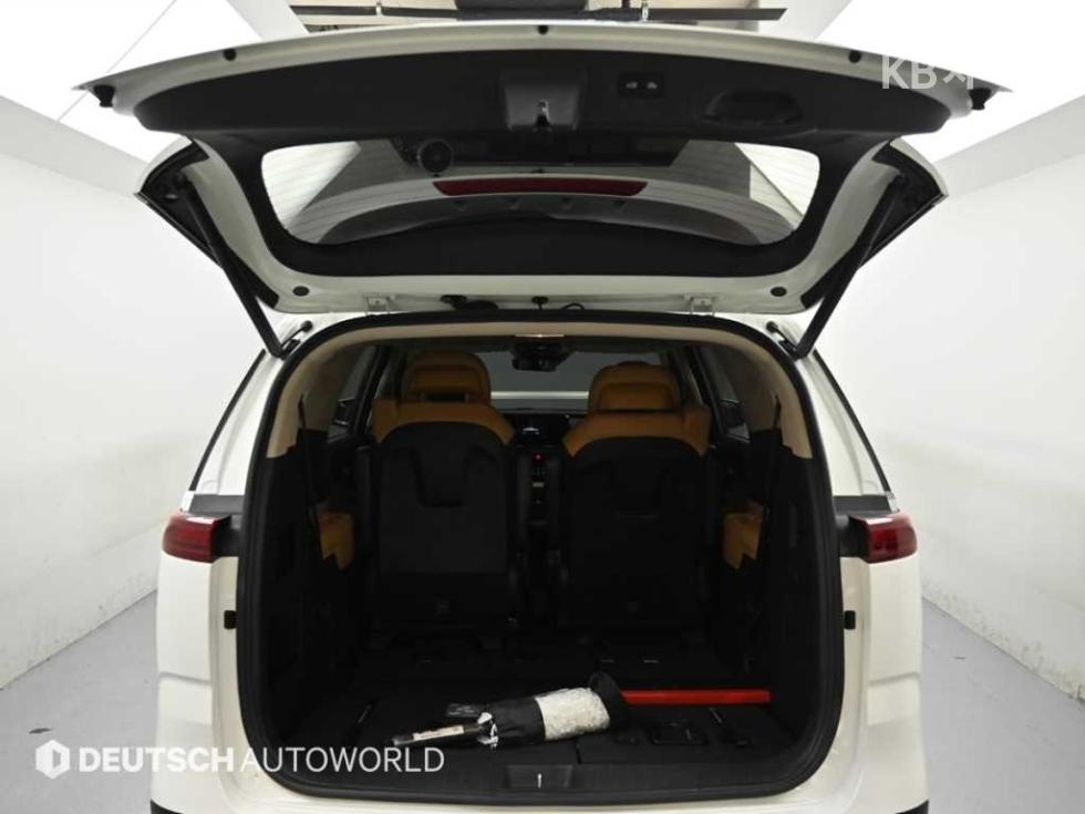 2021 - kia carnival