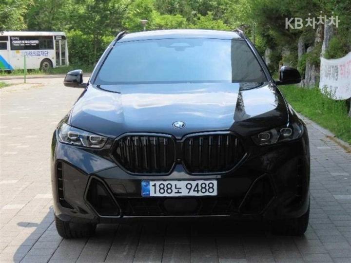 BMW X6 xDrive 30d — foto 1