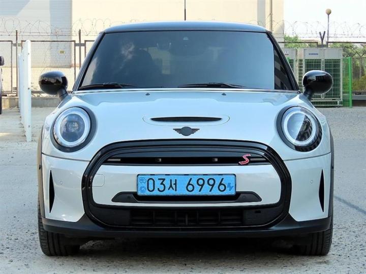 Mini Cooper Electric SE Base Type