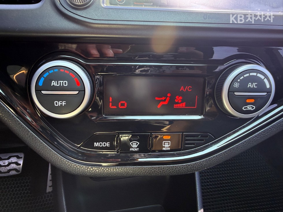2016 - kia morning
