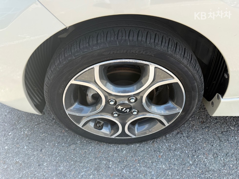 2016 - kia morning