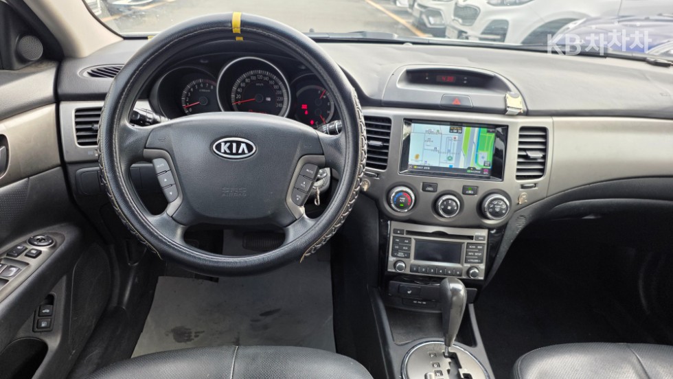 Kia K5 — miniaturë 7