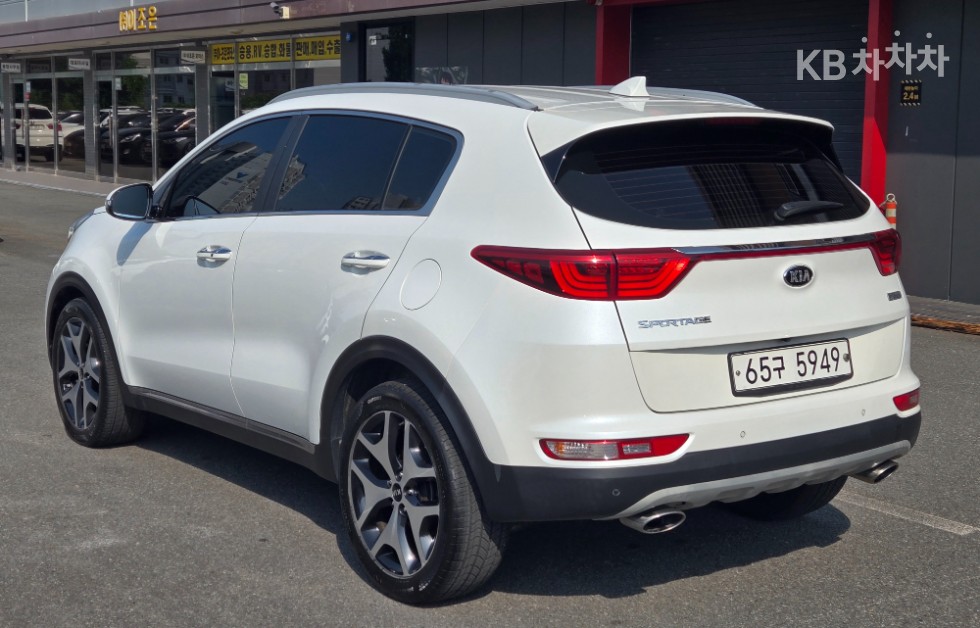 2018 - kia sportage