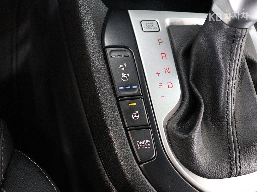 2019 - kia k3