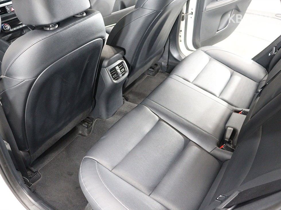2019 - kia k3