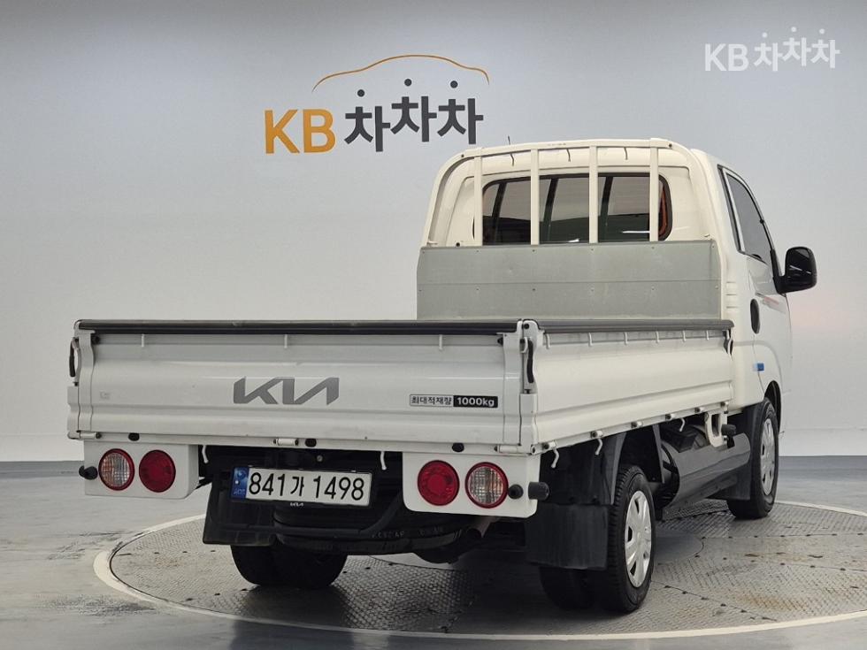 2022 - kia bongo iii