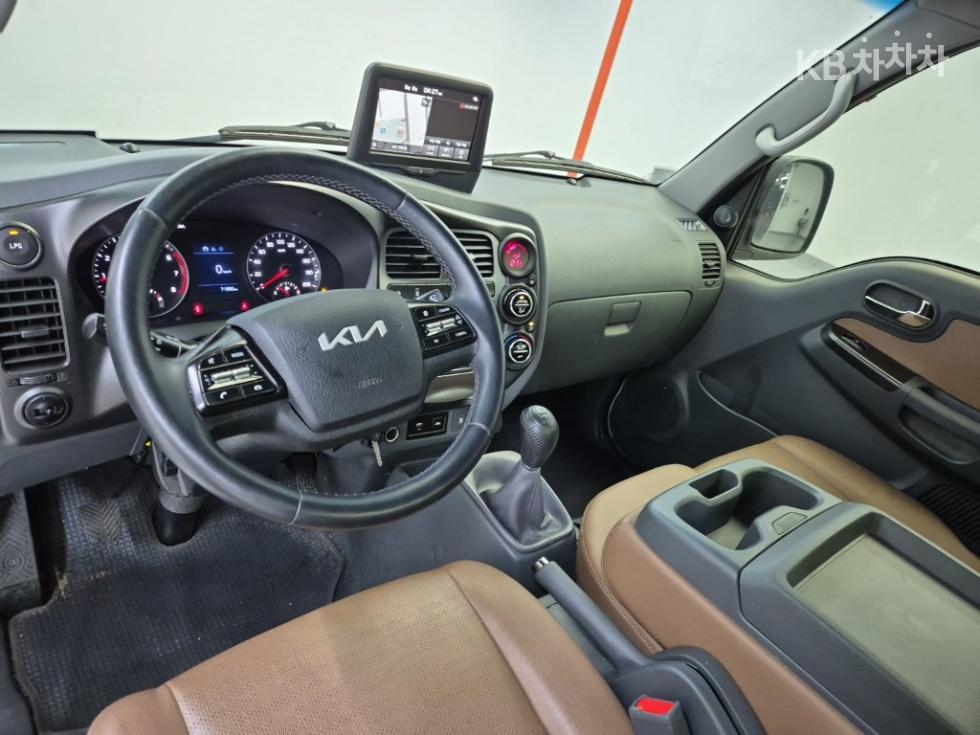 2022 - kia bongo iii