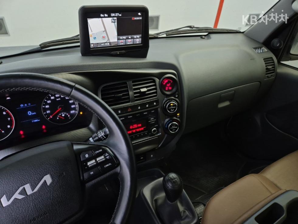 2022 - kia bongo iii