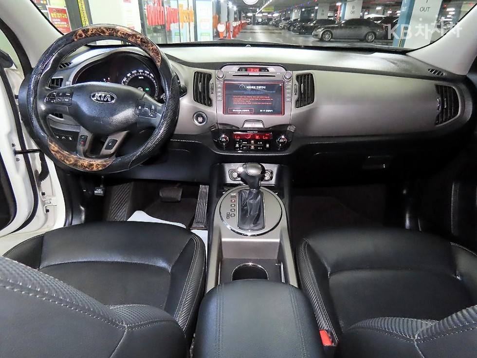 2014 - kia sportage