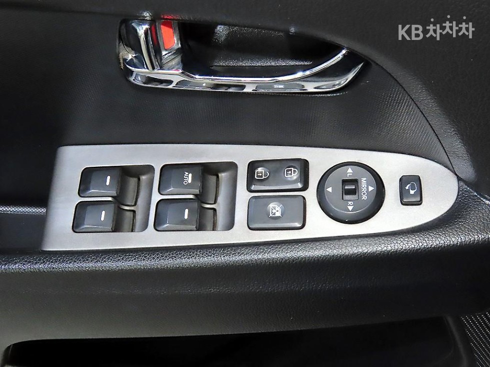 2014 - kia sportage