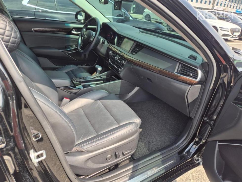 2019 - kia k7