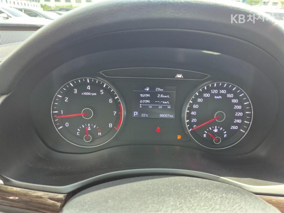 2019 - kia k7