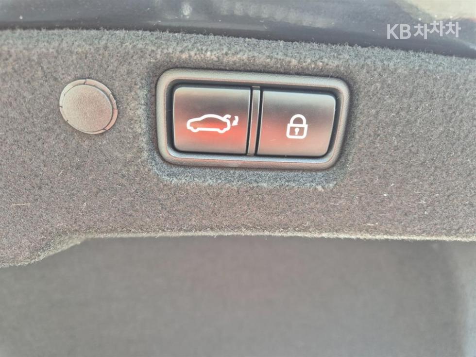 2019 - kia k7
