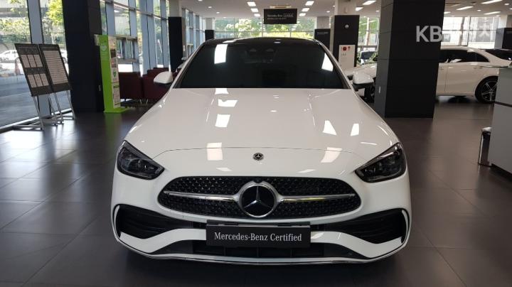Mercedes-Benz C-Class W206 C300 4Matic AMG Line