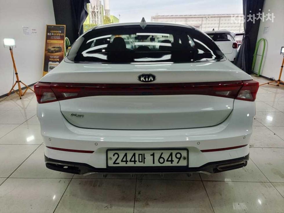 2020 - kia k5
