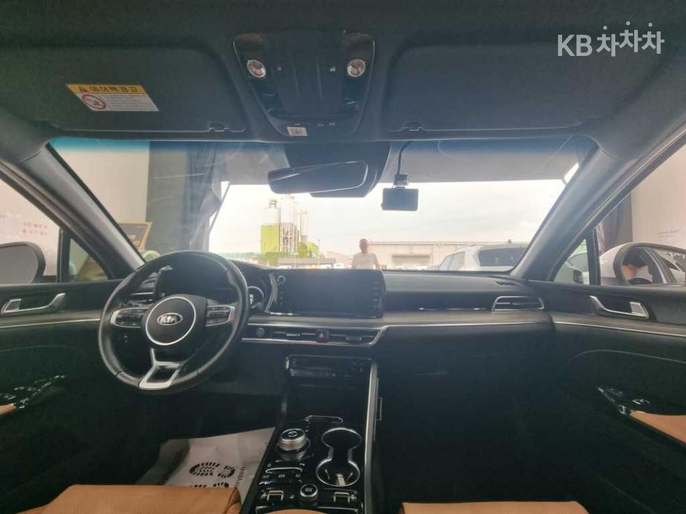 2020 - kia k5