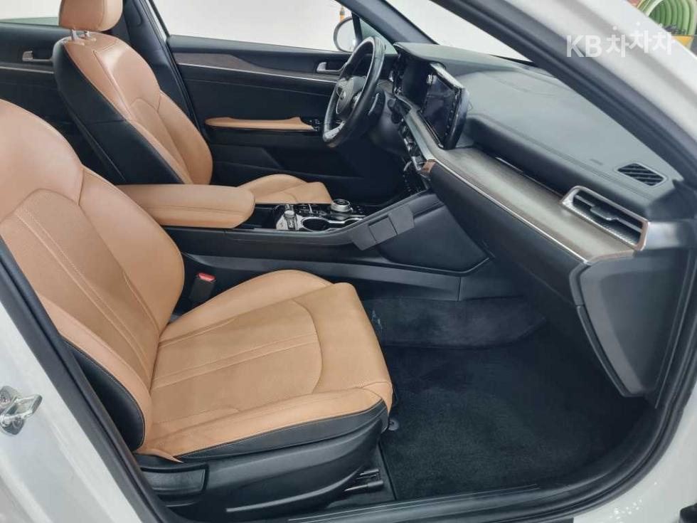 2020 - kia k5