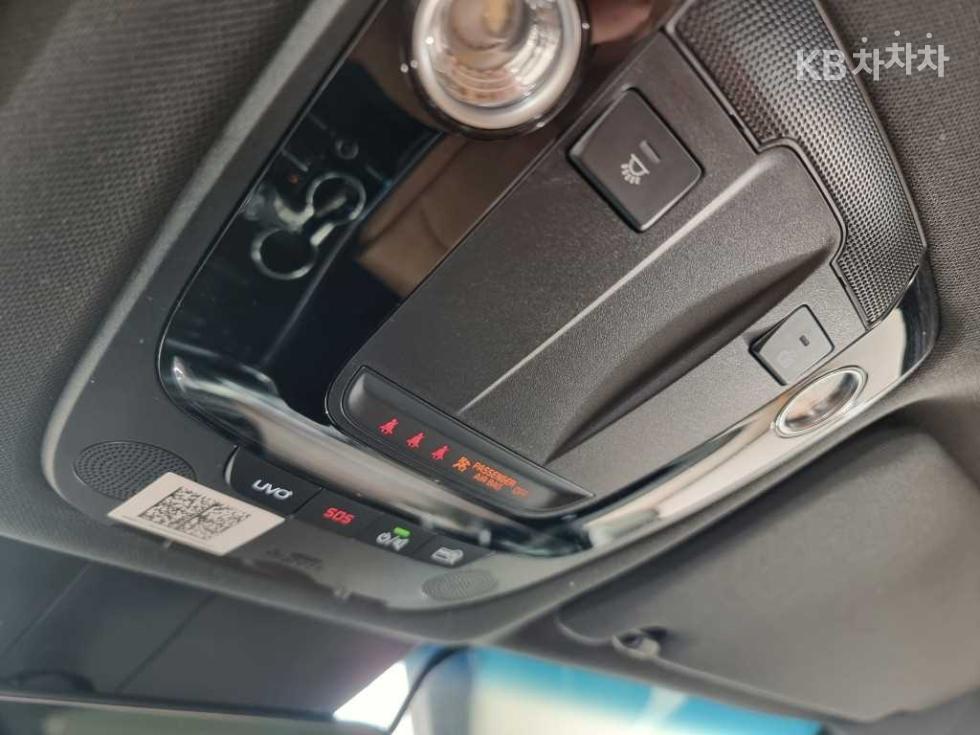 2020 - kia k5