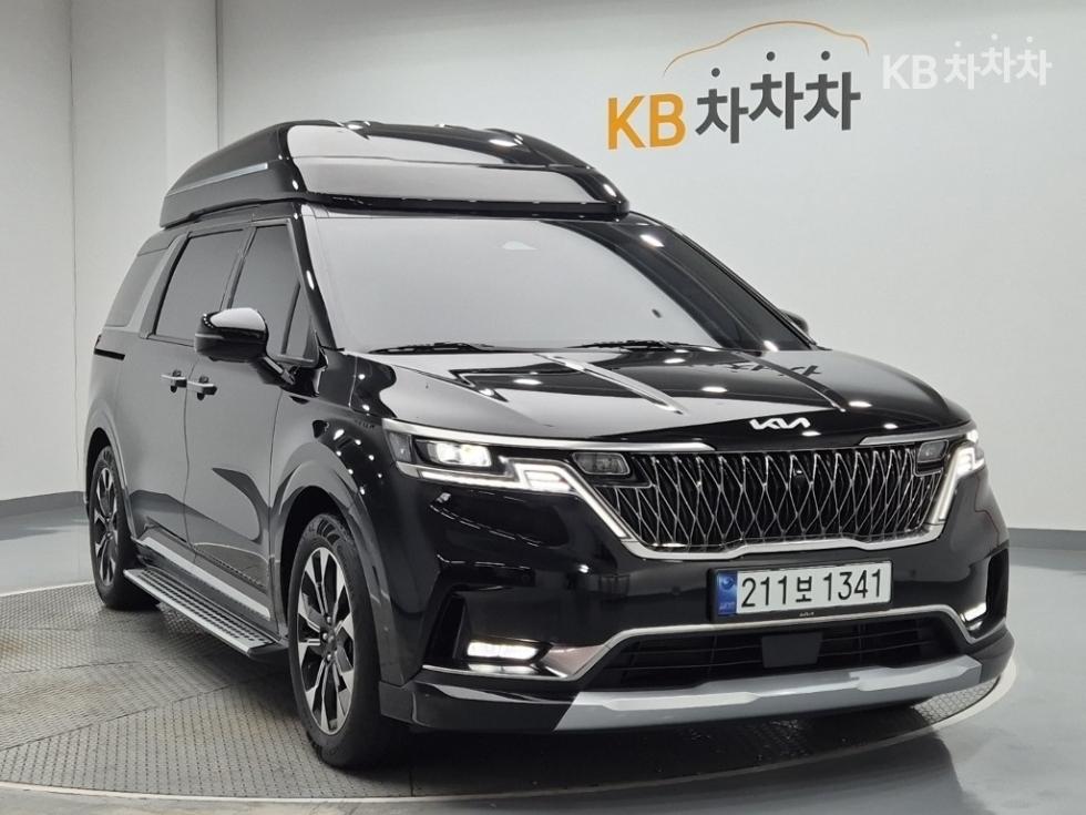 2023 - kia carnival
