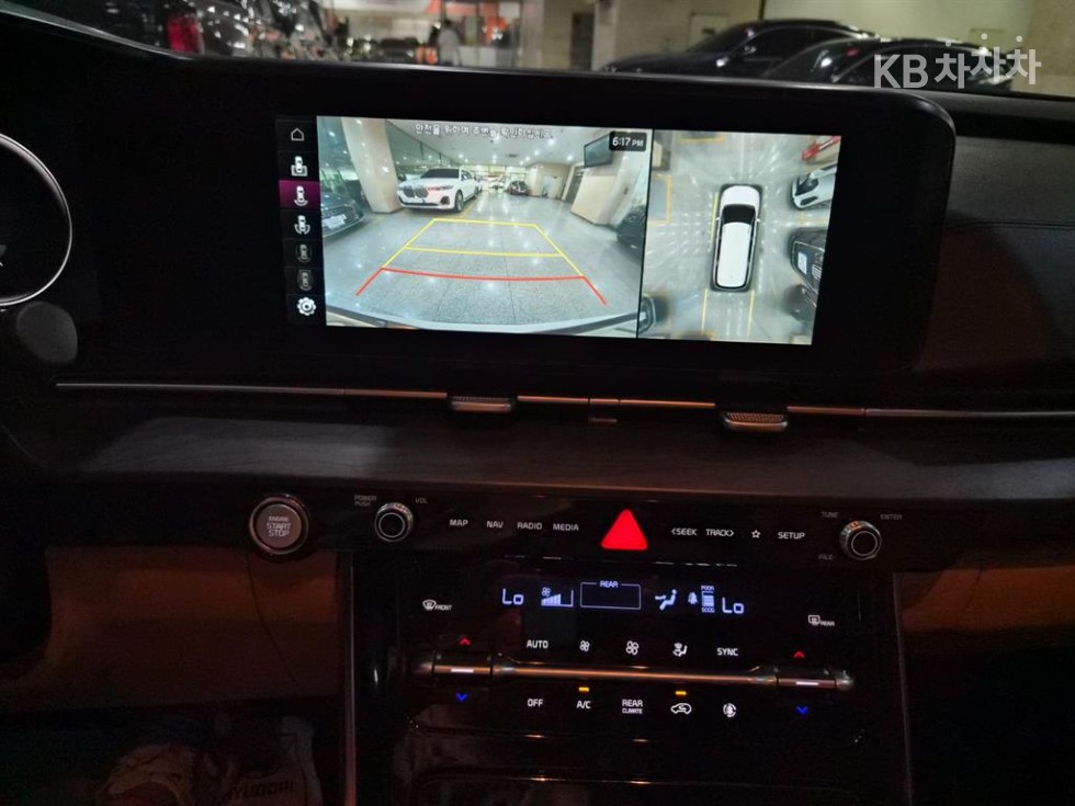 2022 - kia carnival