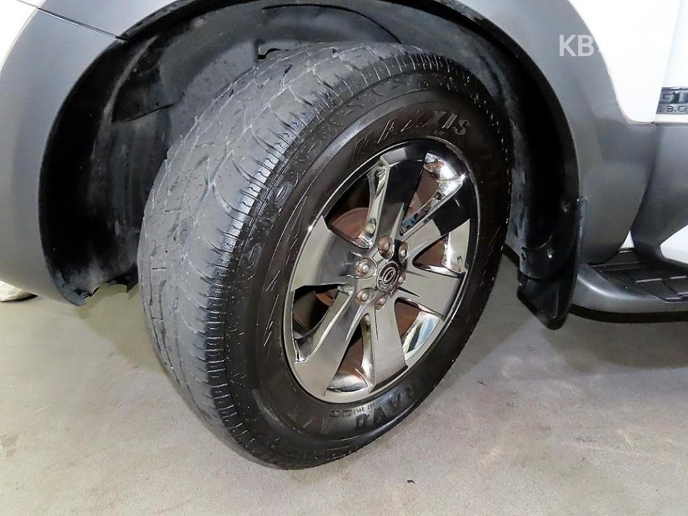 2014 - kia mohave