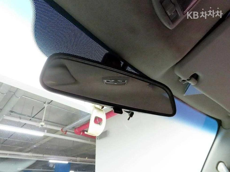 2016 - kia bongo iii