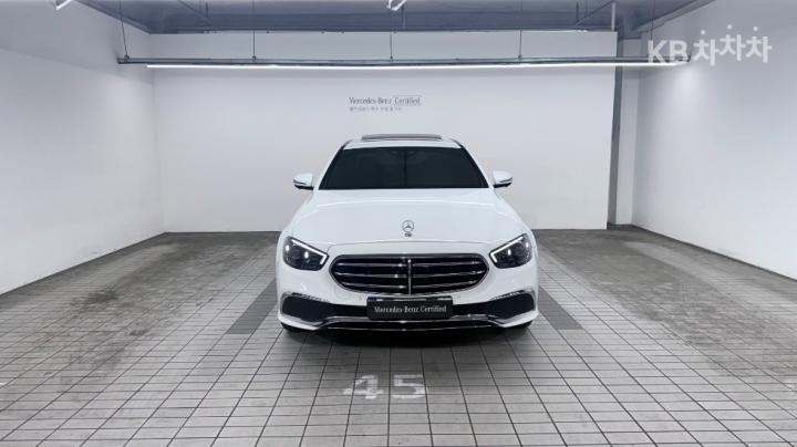 Mercedes-Benz E-Class W213 E220d 4MATIC Exclusive