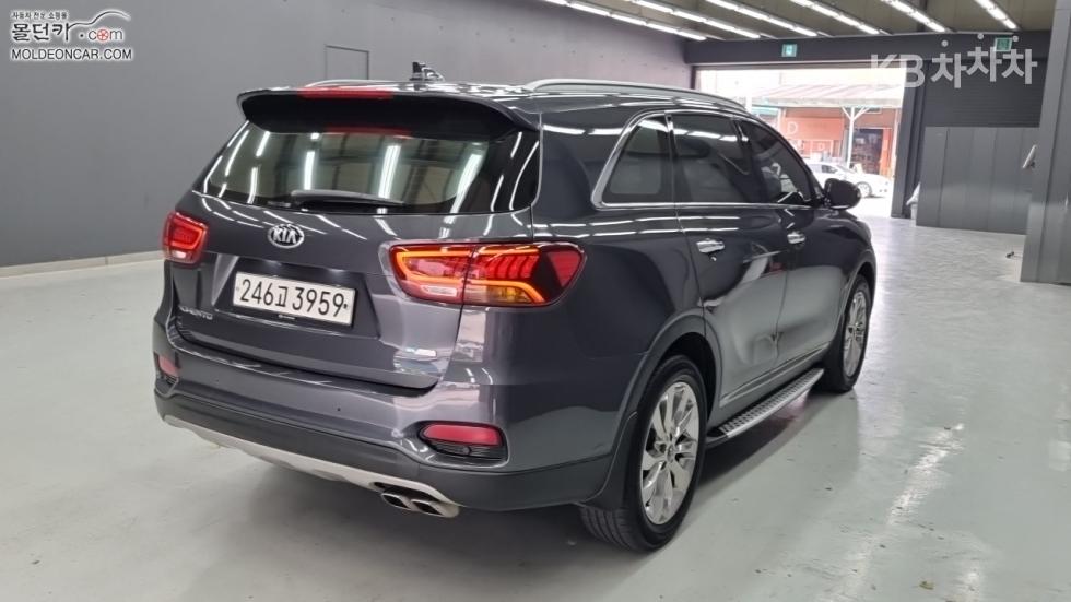 2018 - kia sorento