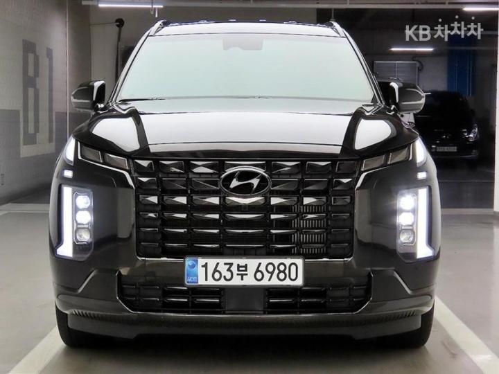 Hyundai Palisade 2.2 Diesel 4WD Calligraphy Black Edition
