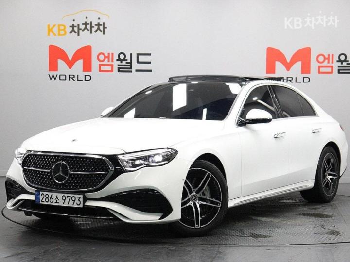 Mercedes-Benz E-Class W214 E300 4MATIC AMG Line