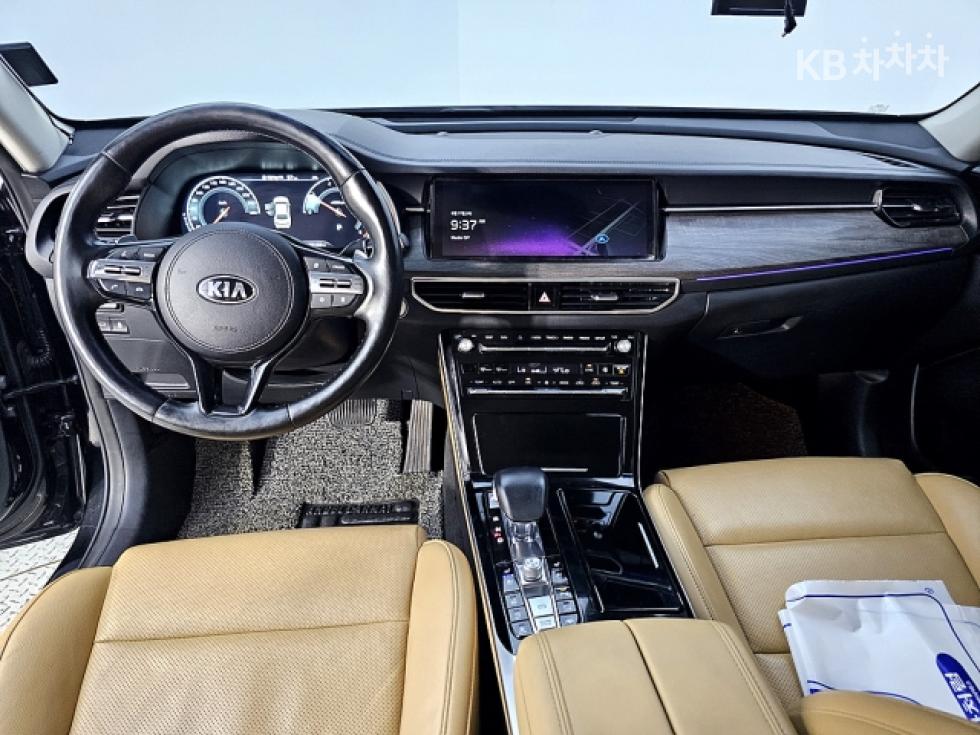 2020 - kia k7