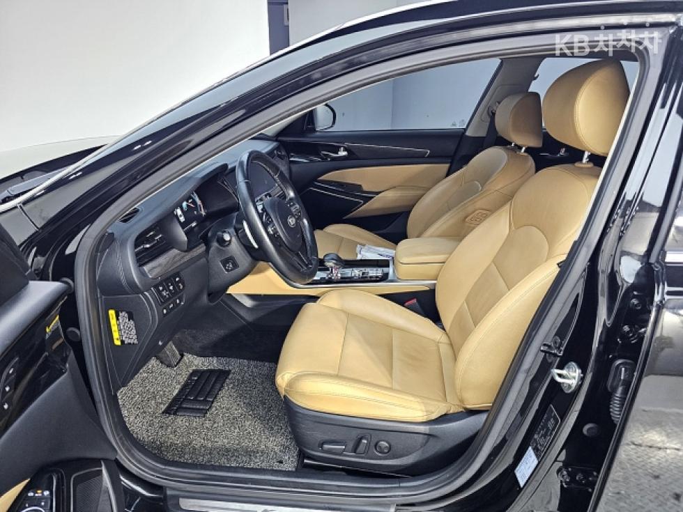 2020 - kia k7