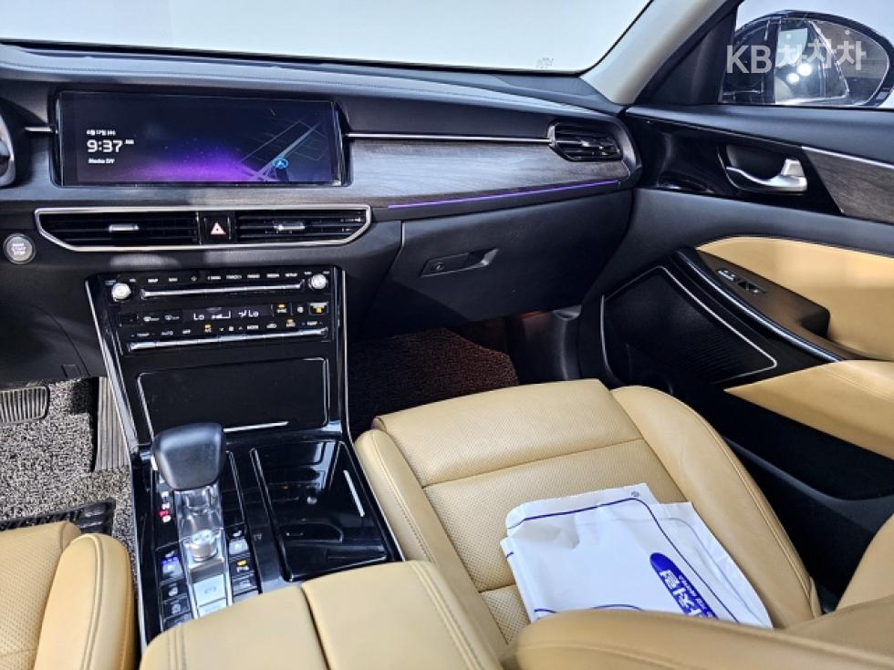 2020 - kia k7