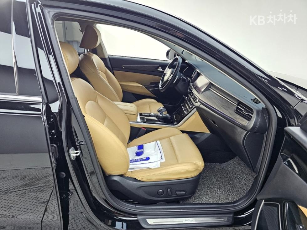 2020 - kia k7