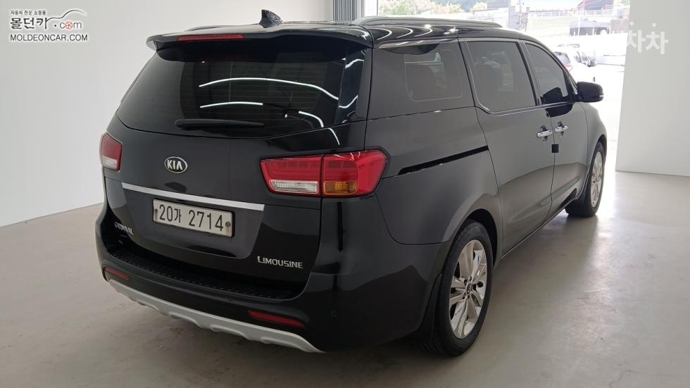 2016 - kia carnival