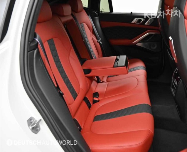 BMW 1M — miniaturë 11