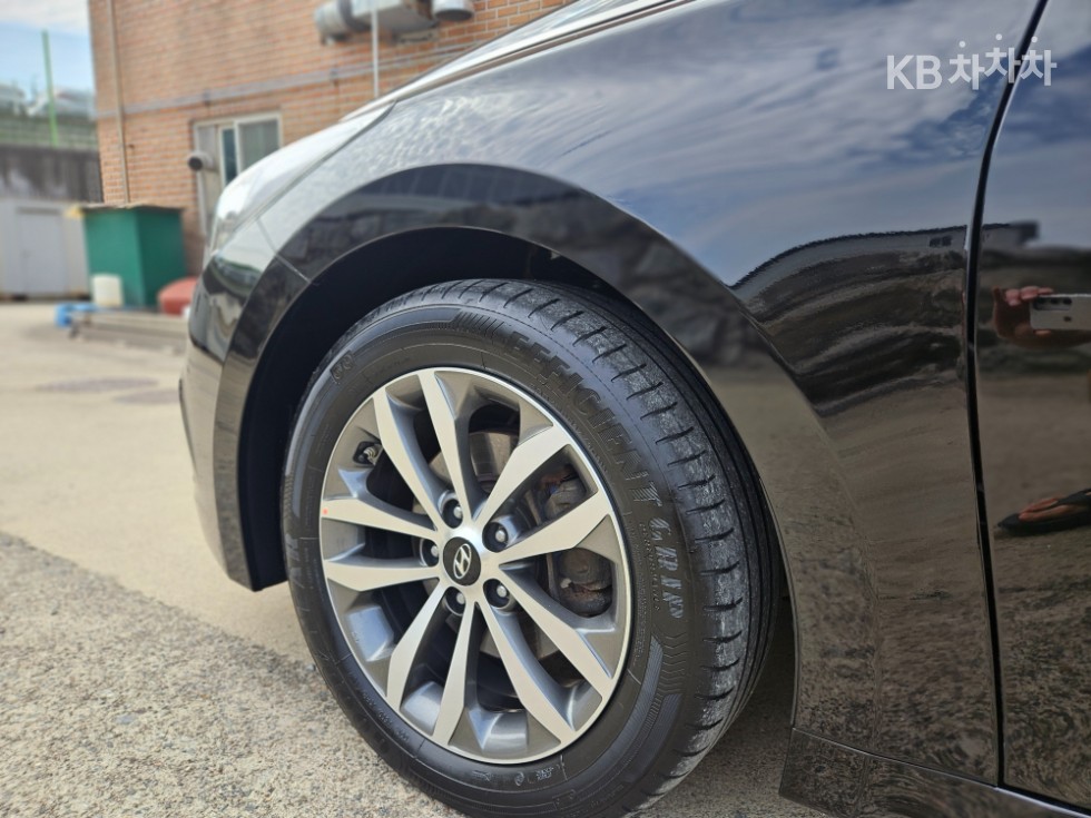 Hyundai Grandeur — miniaturë 16