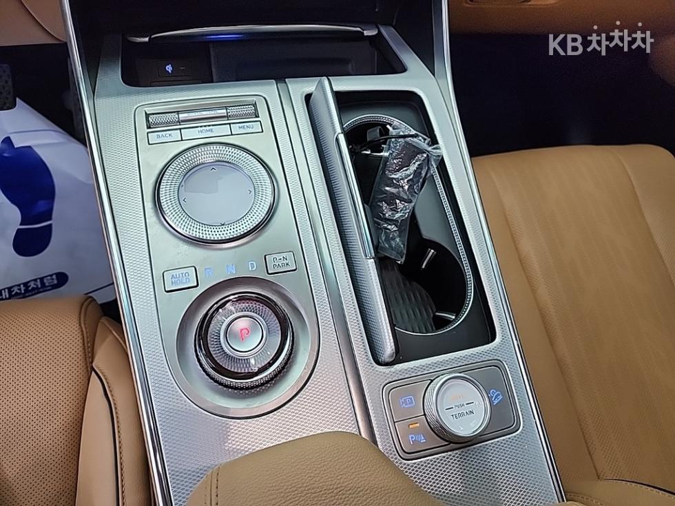 2022 Genesis GV80 photo