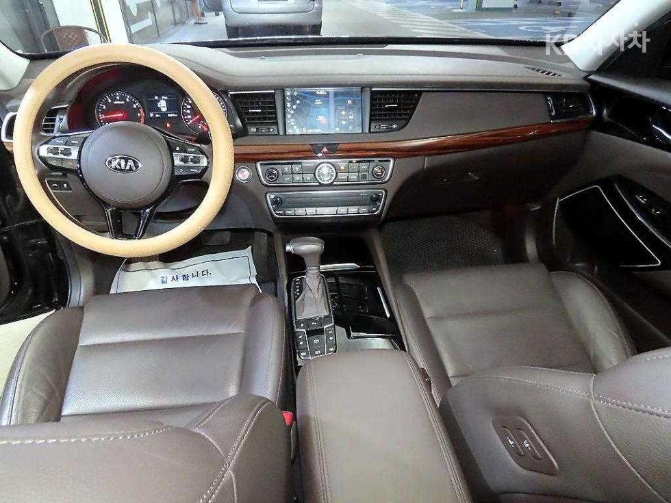 2016 - kia k7