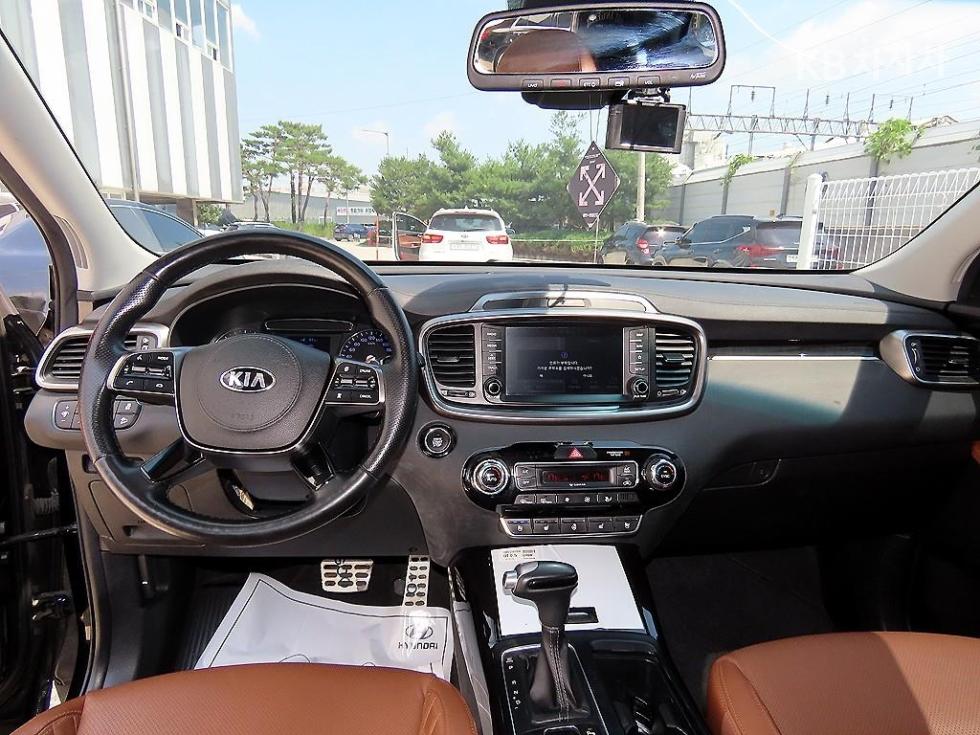 2020 - kia sorento