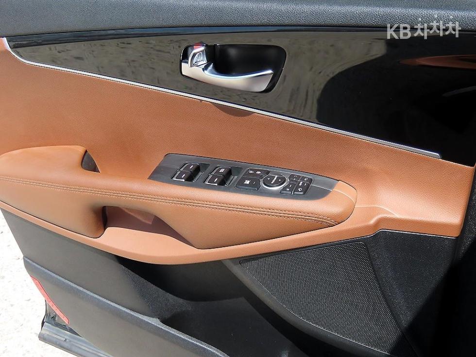 2020 - kia sorento