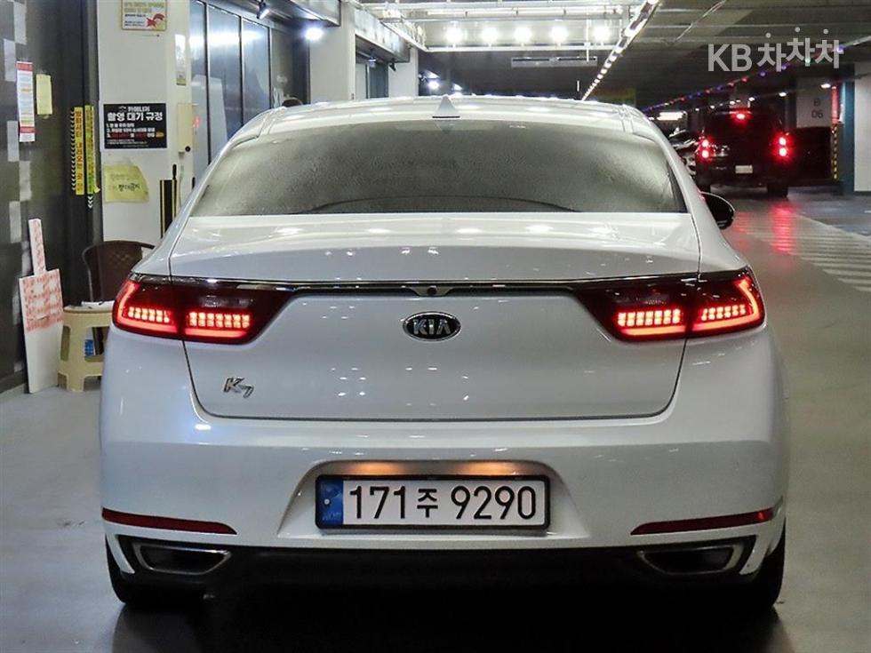 2019 - kia k7