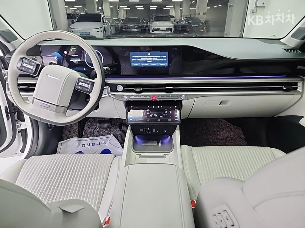 2023 Hyundai Used Car photo