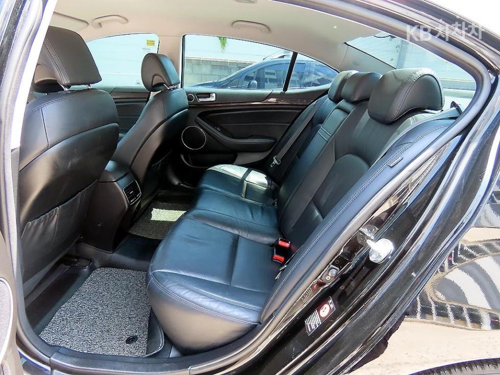 2015 - kia k7