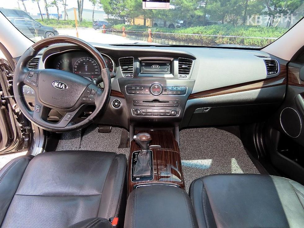 2015 - kia k7